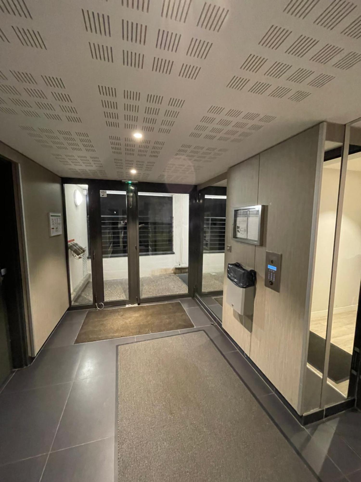 Appartement Lahcen Thorigny-sur-Marne Luaran gambar
