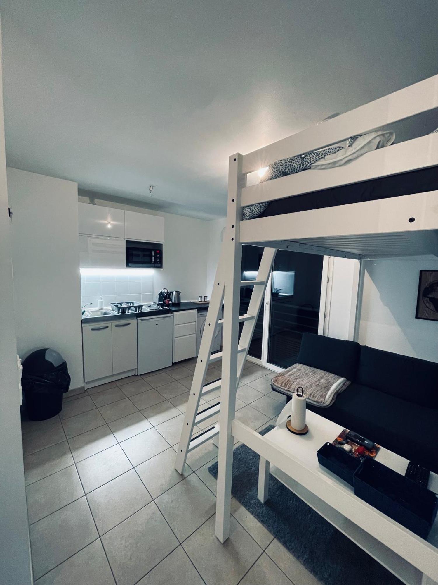 Appartement Lahcen Thorigny-sur-Marne Luaran gambar