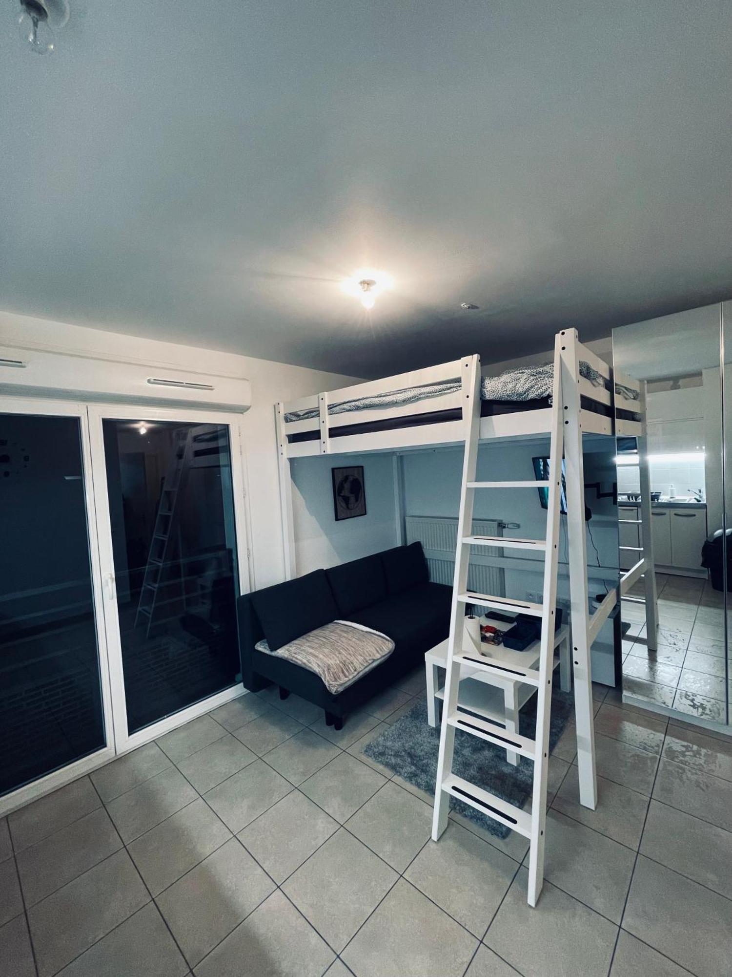 Appartement Lahcen Thorigny-sur-Marne Luaran gambar